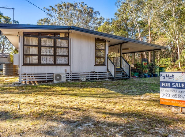 25 Grove Road, Russell Island, Qld 4184