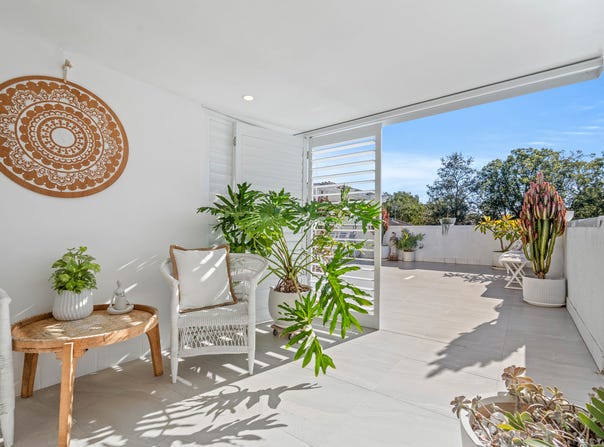 24/8-10 Range Road, North Gosford, NSW 2250