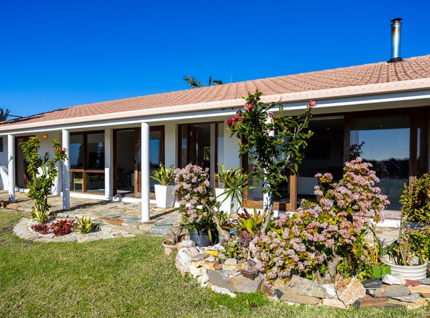 81 Headland Drive, Tura Beach, NSW 2548
