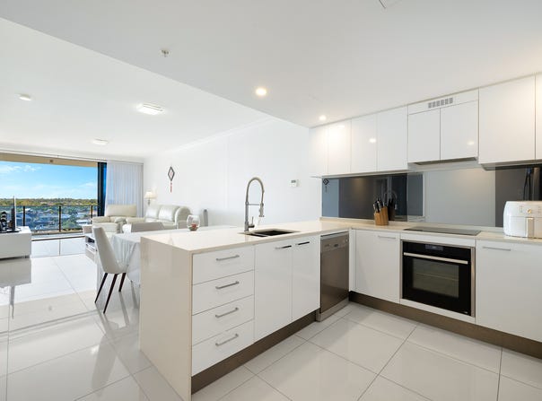 1404/5 Harbour Side Court, Biggera Waters, Qld 4216