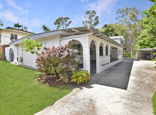 40 Higgins Street, West Gladstone, Qld 4680