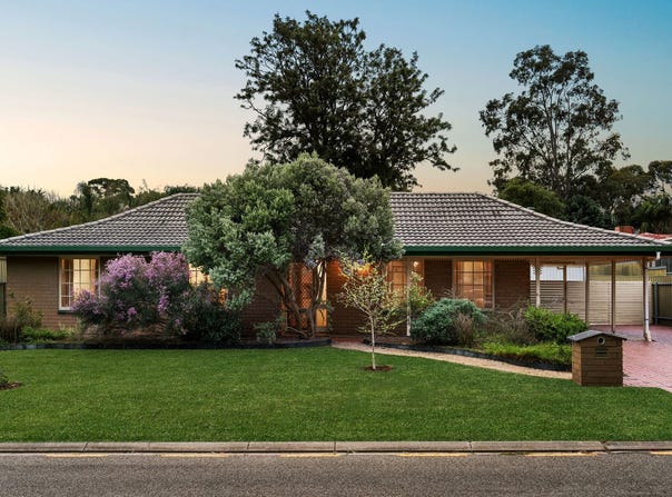 18 London Road, Aberfoyle Park, SA 5159