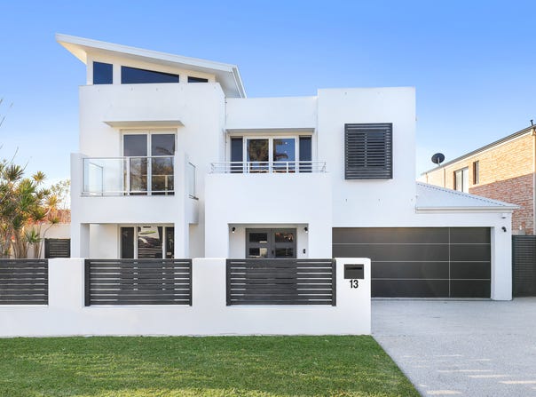 13 Bribie Avenue, Shell Cove, NSW 2529