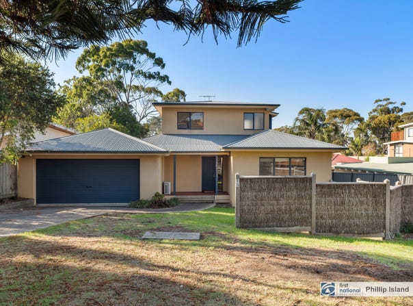 13 Findlay Street, Cowes, Vic 3922