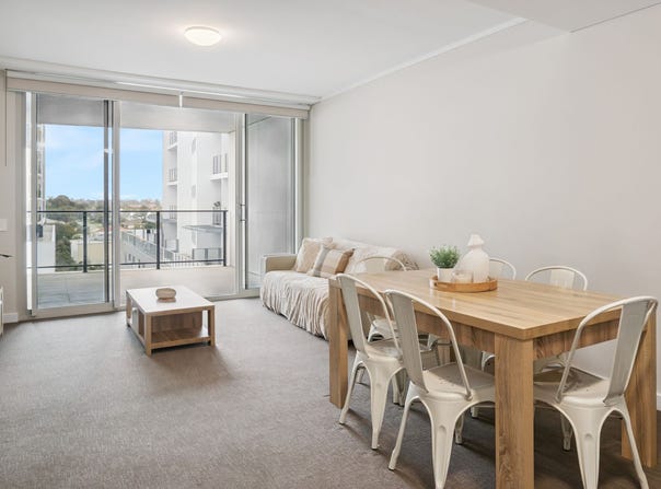 410/18 Cecil Avenue, Cannington, WA 6107
