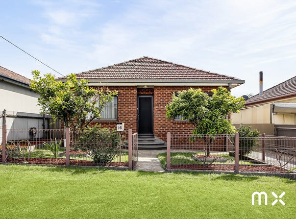 16 Bethlehem Street, Cringila, NSW 2502