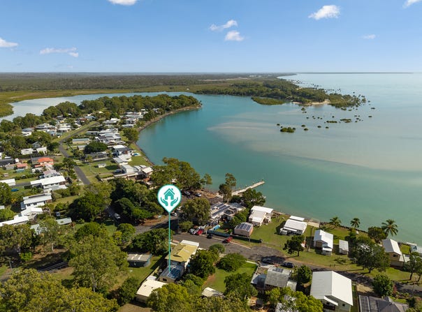 67 Moreton Street, Toogoom, Qld 4655