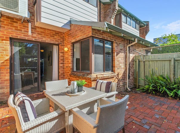 6/2 Douglas Avenue, Subiaco, WA 6008