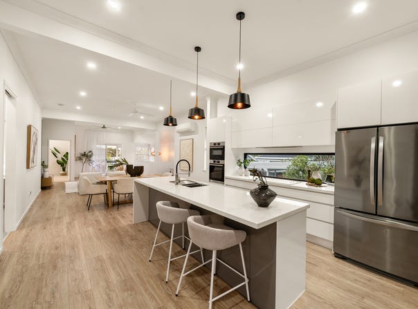 20 Pine Street, Hamilton, Qld 4007