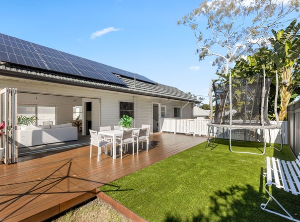 60 Saunders Bay Road, Caringbah South, NSW 2229