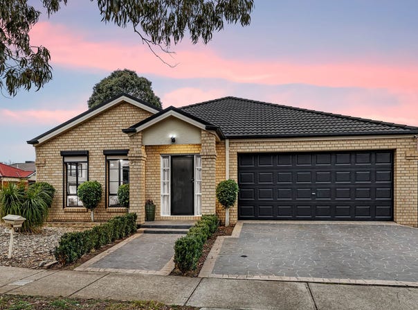 37  Dobell Crescent, Caroline Springs, Vic 3023