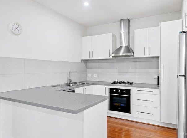4/7 Furnew Street, Springvale, Vic 3171