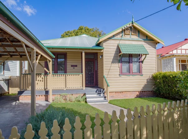 10 Burke Street, New Lambton, NSW 2305