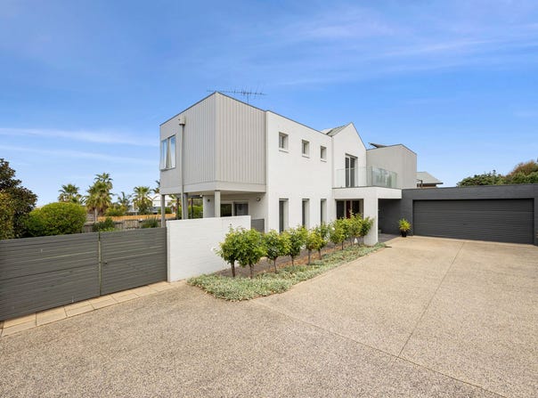10 Banksia Close, Torquay, Vic 3228