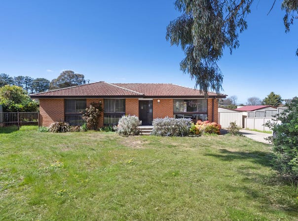 72 Badenoch Crescent, Evatt, ACT 2617