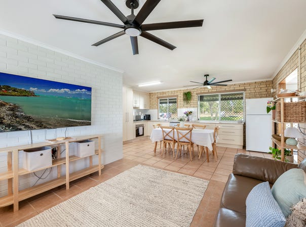385 Tantitha Road, Gooburrum, Qld 4670