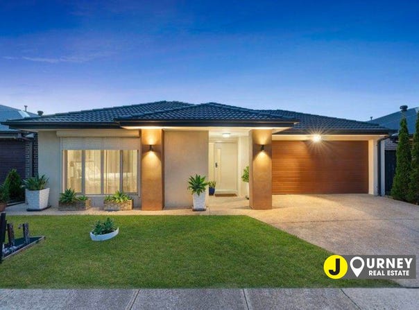 17 Bellhaven Circuit, Clyde North, Vic 3978