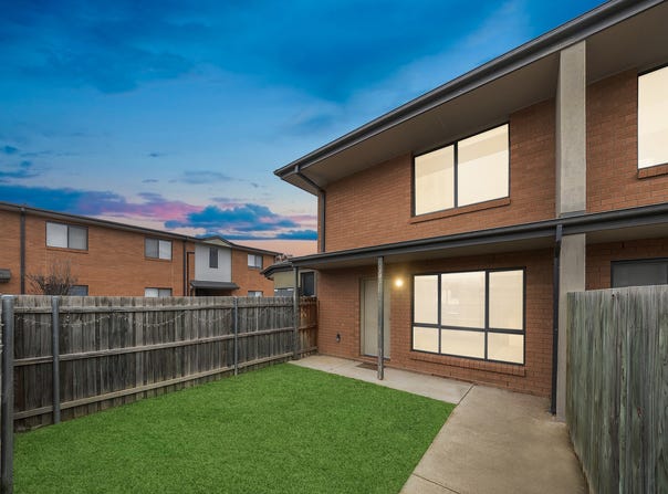 24/141 Mapleton Avenue, Harrison, ACT 2914