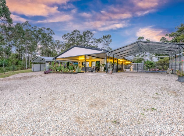 72 Alcharinjah Drive, Dalysford, Qld 4671