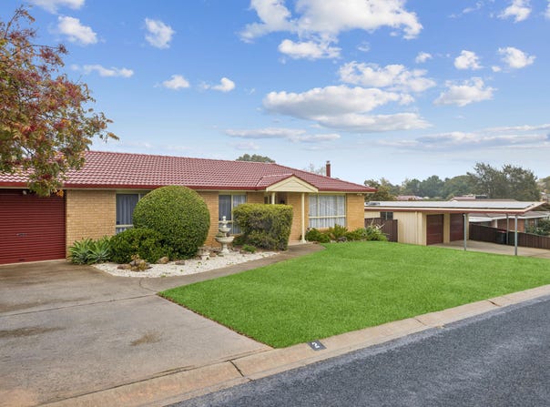 2 Sarah Cooper Drive, Young, NSW 2594