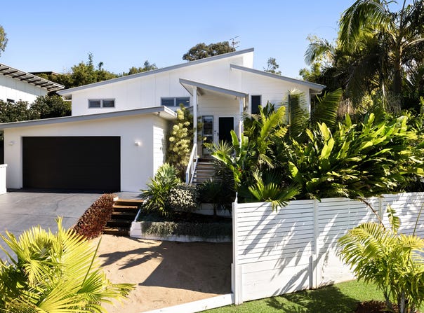 23 Tolkien Place, Coolum Beach, Qld 4573