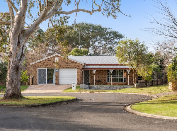 2 Radiata Court, Darling Heights, Qld 4350