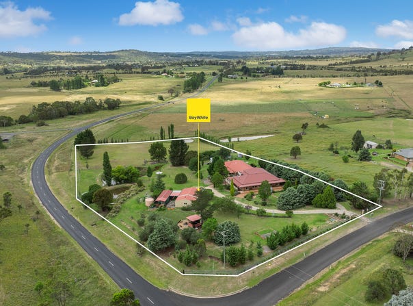 7 Meadow Road, Armidale, NSW 2350