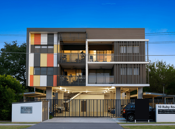 4/10 Ruby Road, Mitchelton, Qld 4053