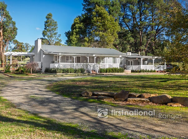 450 Woori Yallock Road, Cockatoo, Vic 3781