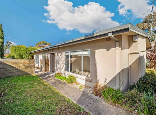 7 Regent Drive, Canadian, Vic 3350