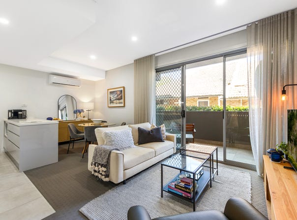 2/51-53A Balmoral Street, Waitara, NSW 2077