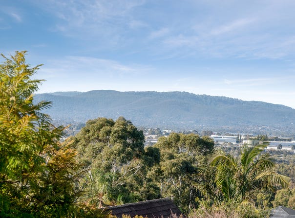 9 Portobello Place, Wheelers Hill, Vic 3150