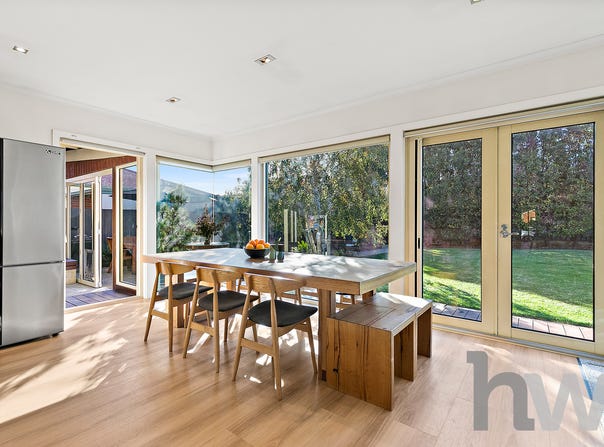 57 Meadenhall Drive, St Albans Park, Vic 3219