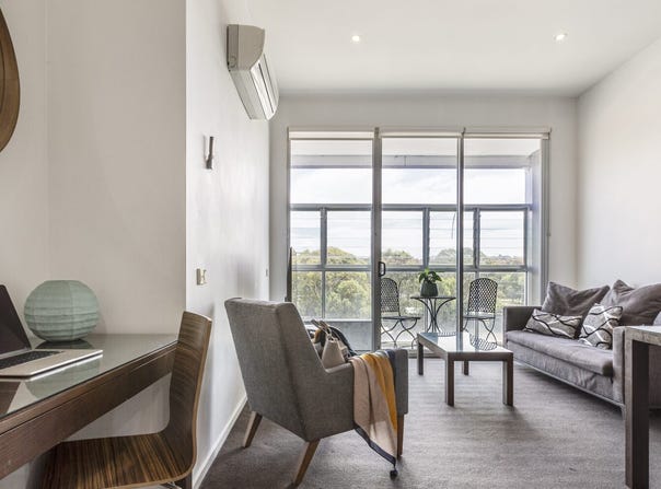 107/377 Stud Road, Wantirna South, Vic 3152
