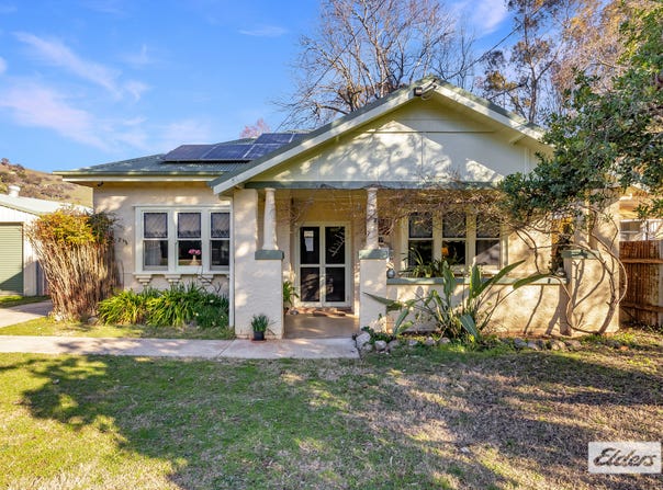 14 Gilbert Street, Old Tallangatta, Vic 3701
