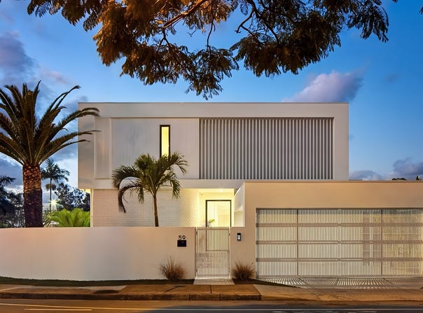 59 T E Peters Drive, Broadbeach Waters, Qld 4218