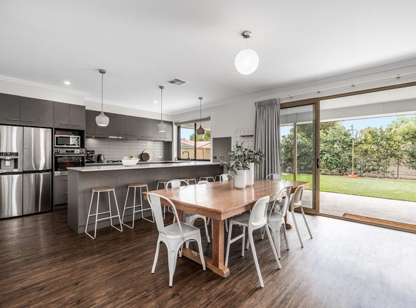 17 Maude Street, Glandore, SA 5037