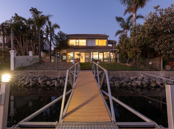18 Parnkalla Avenue, Port Lincoln, SA 5606