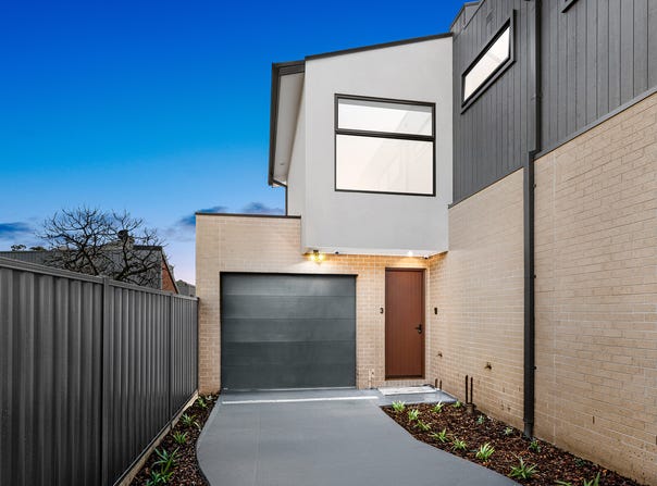3/30 Carbeena Parade, Heidelberg West, Vic 3081