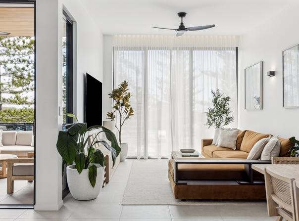 2/4 Harbour Street, Yamba, NSW 2464