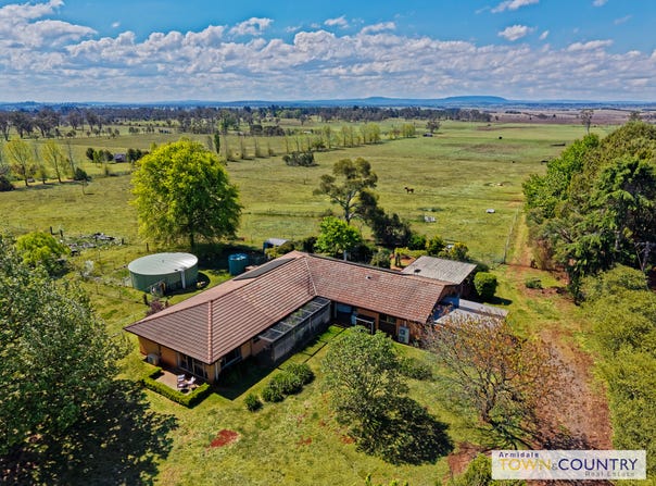 174 Northey's Road, Armidale, NSW 2350