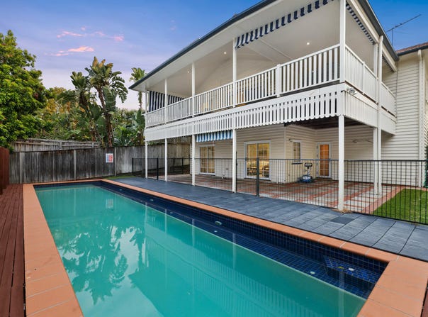 100 Hawken Drive, St Lucia, Qld 4067
