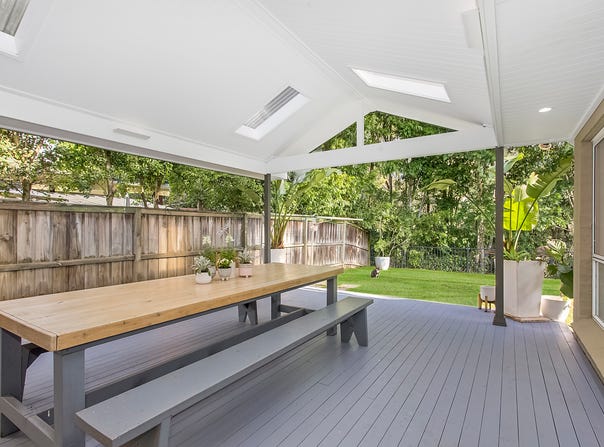 52 Valley View Circuit, Warriewood, NSW 2102