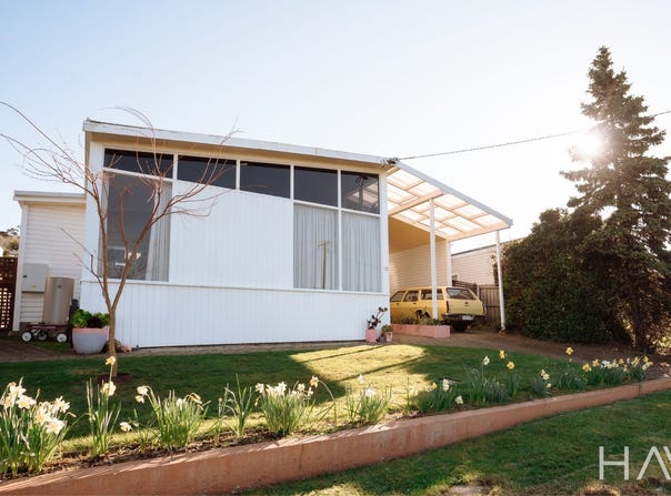 10 Valley Street, Trevallyn, Tas 7250