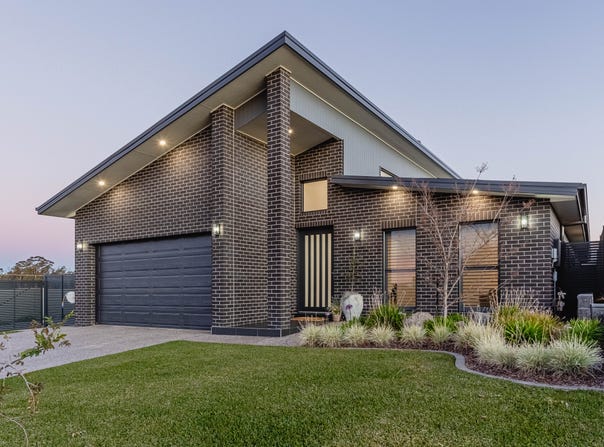 15 Ferrier Drive, Dubbo, NSW 2830