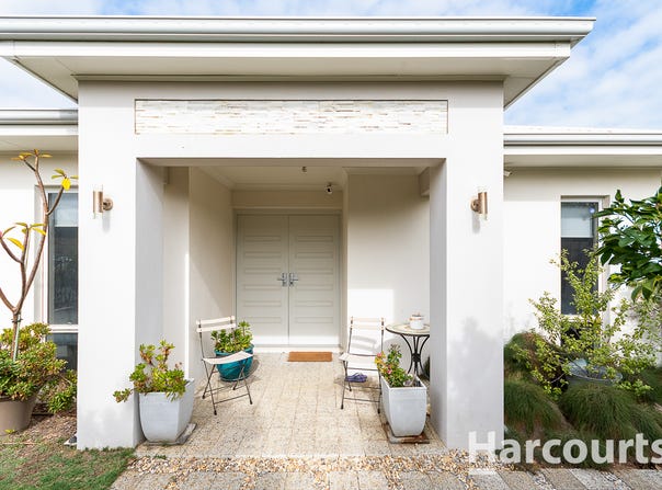 2 Pomelaa Way, Clarkson, WA 6030