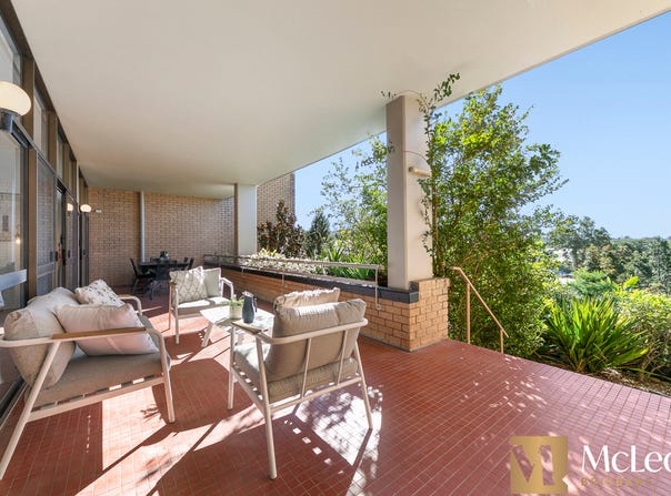 2/108 Swann Road, Taringa, Qld 4068