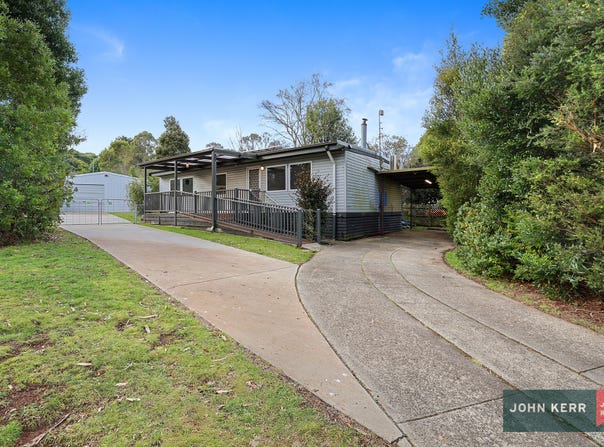 35 St Phillack Crescent, Rawson, Vic 3825