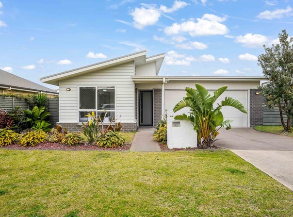 40 Norfolk Street, Fern Bay, NSW 2295