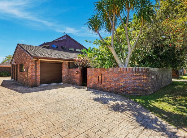 1/41 Twenty Sixth Avenue, Palm Beach, Qld 4221